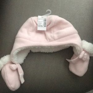 New baby girl hat and mittens set
